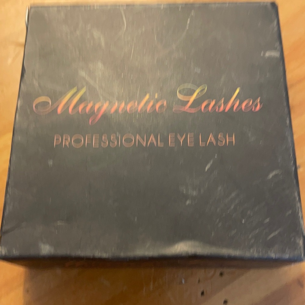 Magnetic Lashes